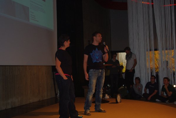 TDH och Malin presenterar Spelbloggen